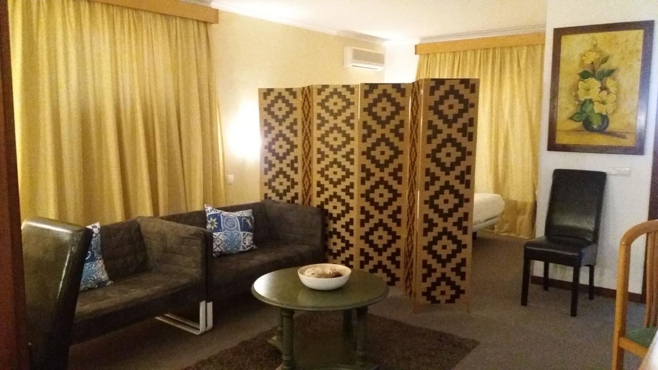 Estoril 7 Aparthotel Bagian luar foto