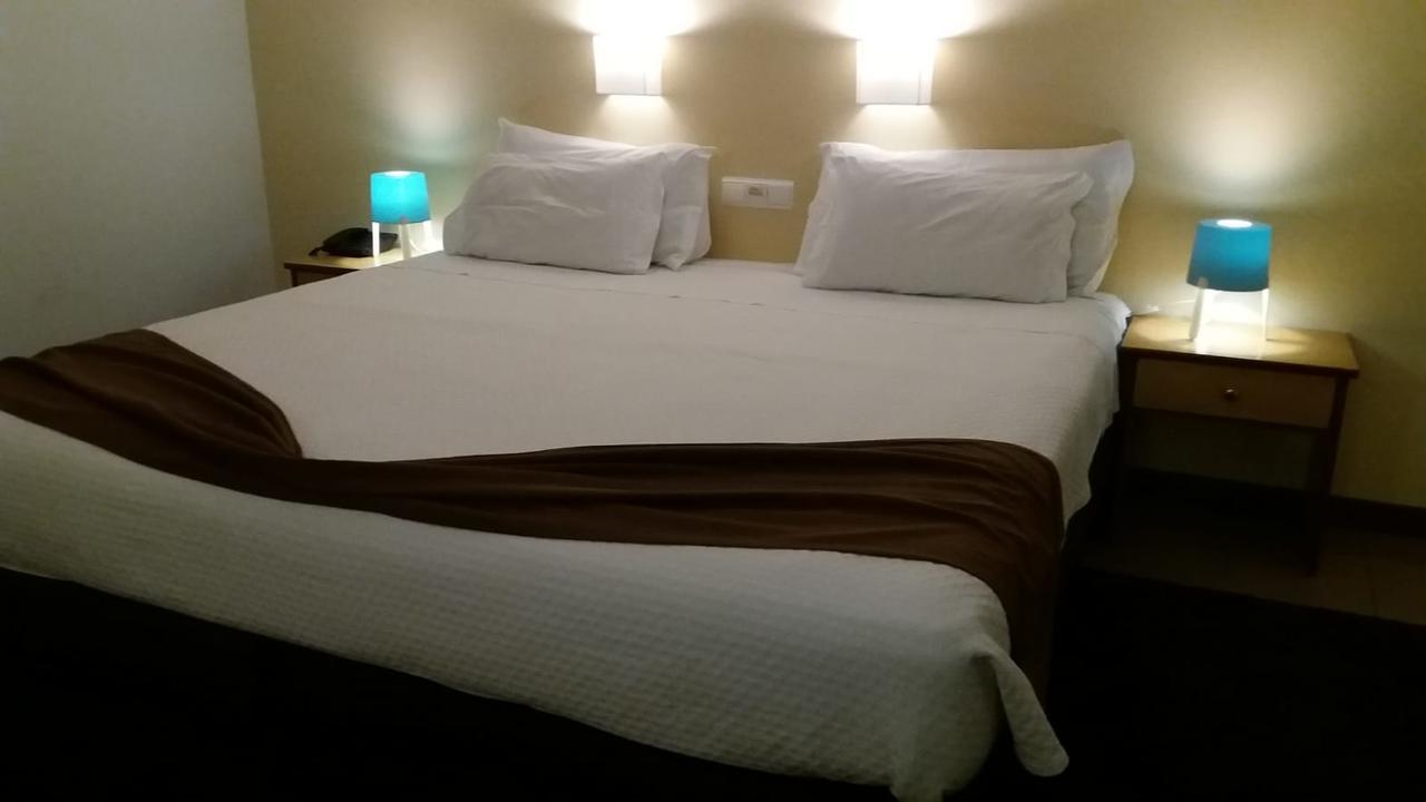 Estoril 7 Aparthotel Bagian luar foto