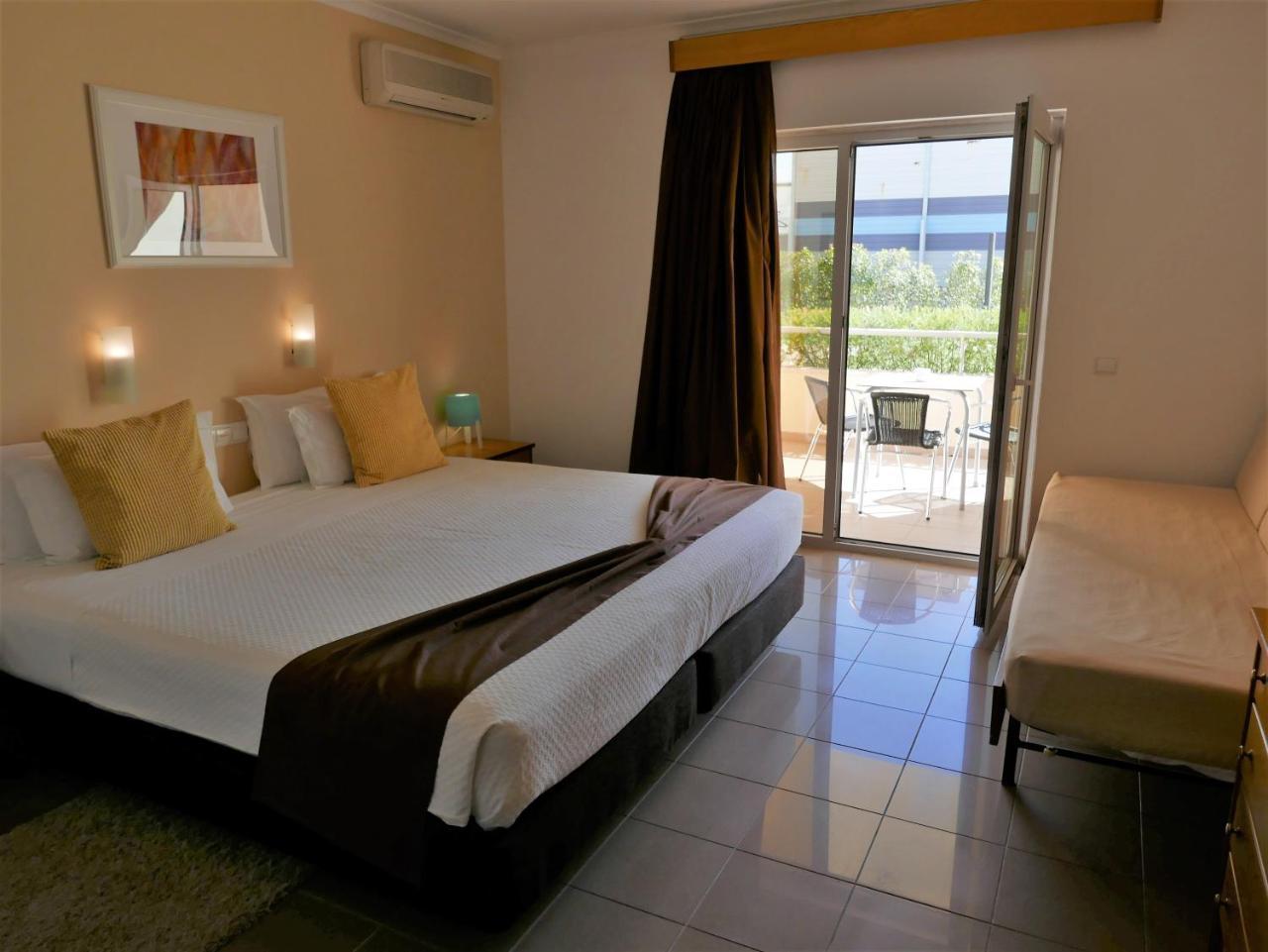 Estoril 7 Aparthotel Bagian luar foto