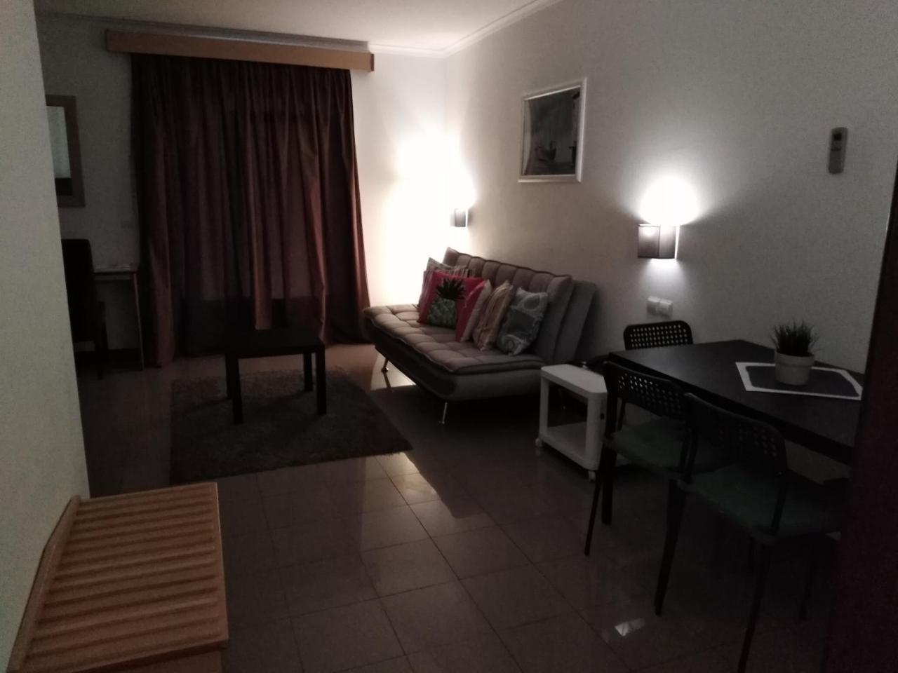 Estoril 7 Aparthotel Bagian luar foto